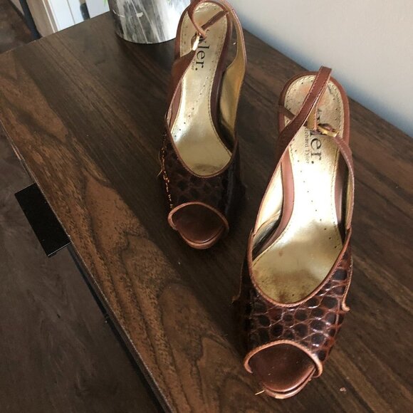 Tyler brown  leather heels 6 Size - Picture 4 of 10